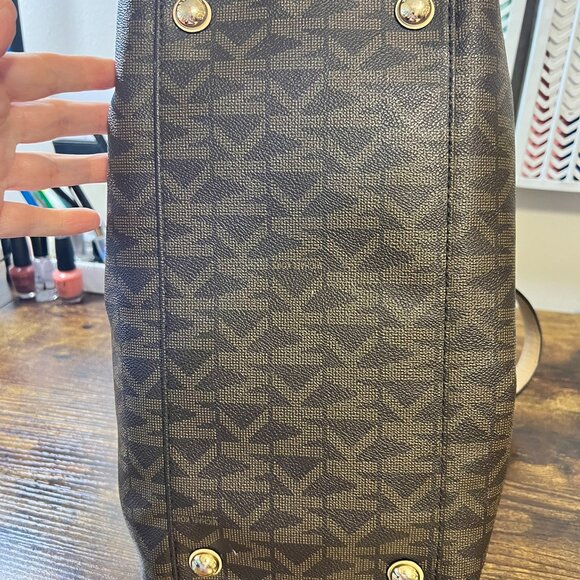 Michael Kors Grayson Signature Satchel – Dark Brown/Beige - Picture 12 of 15